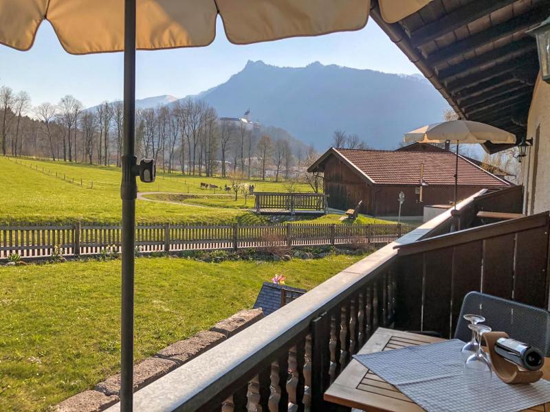 One-Bedroom Apartment image 3