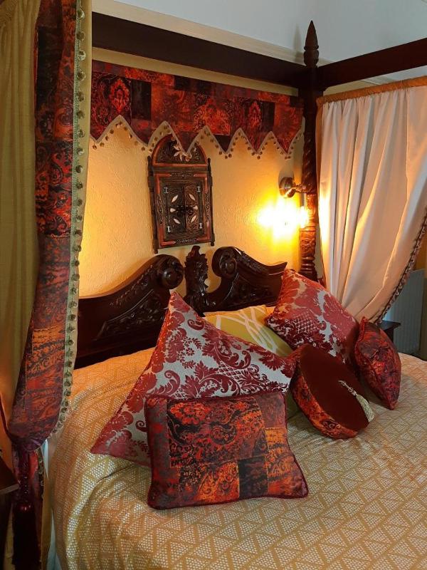 Superior King Room image 1