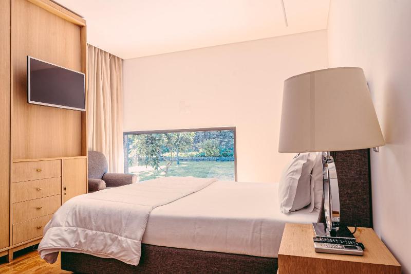 Double Room with Private Bathroom image 4
