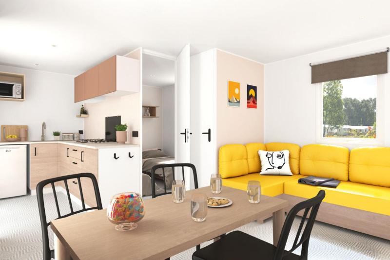 Mobile Home image 4
