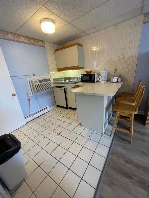 Kitchenette by the Pool image 2