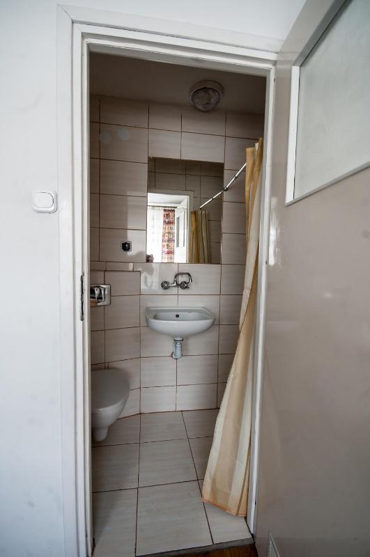 Pokoje Goscinne Korsarz - przy trasie rowerowej R10 - posiadamy monitorowana i zamykana na noc wiate do przechowania rowerow - image 10