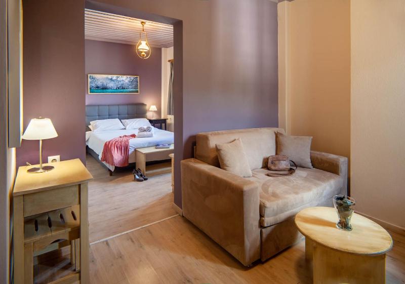 Double Room image 1