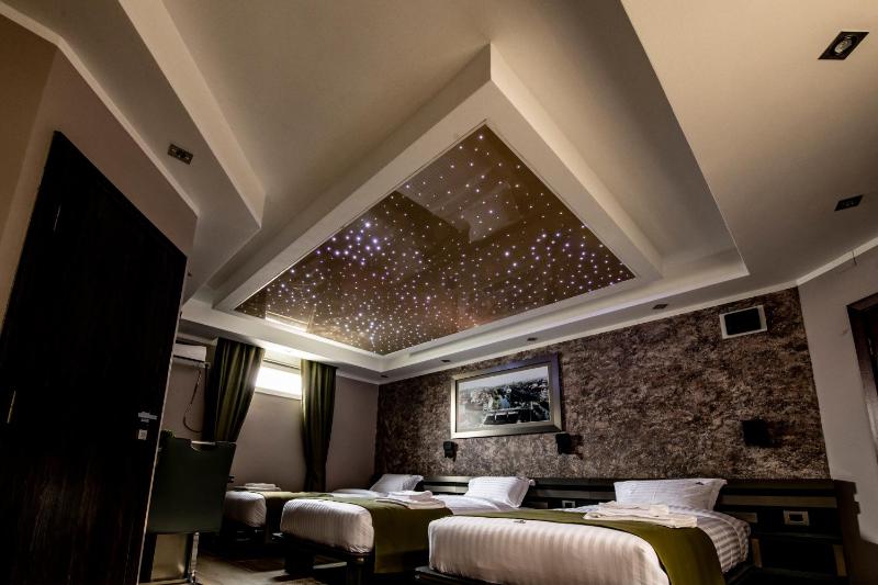 Hotel Novotheos - image 4