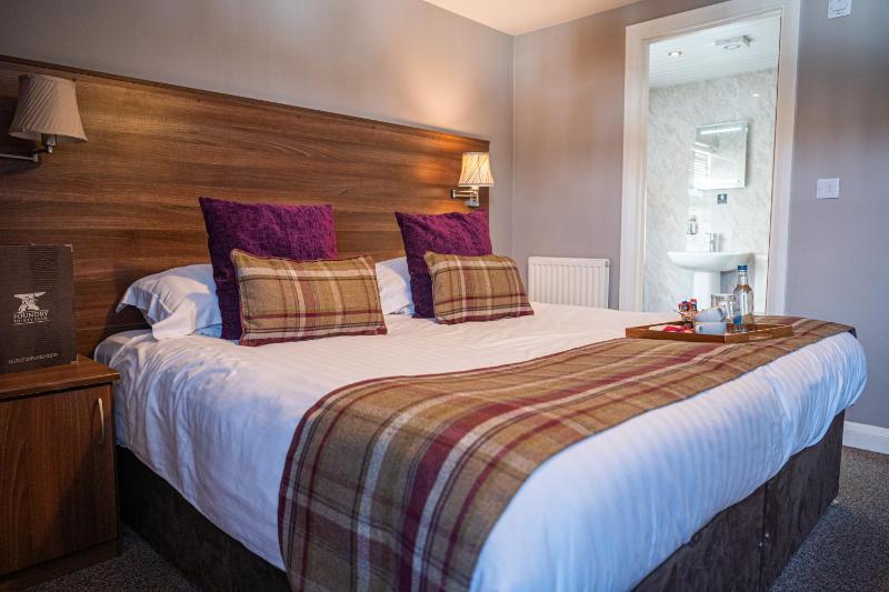 Superior Double or Twin Room image 2