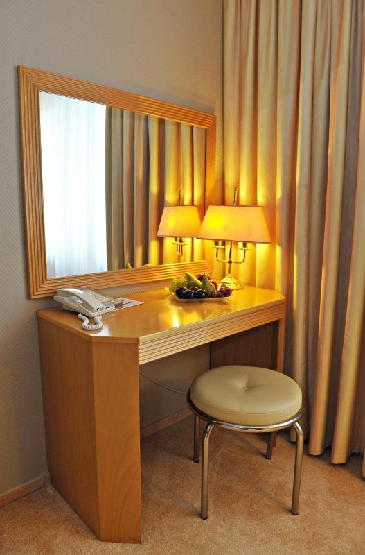 Apartment image 2