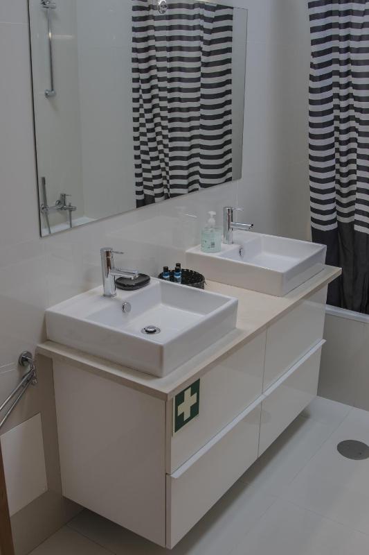 Two-Bedroom Apartment with Balcony image 4