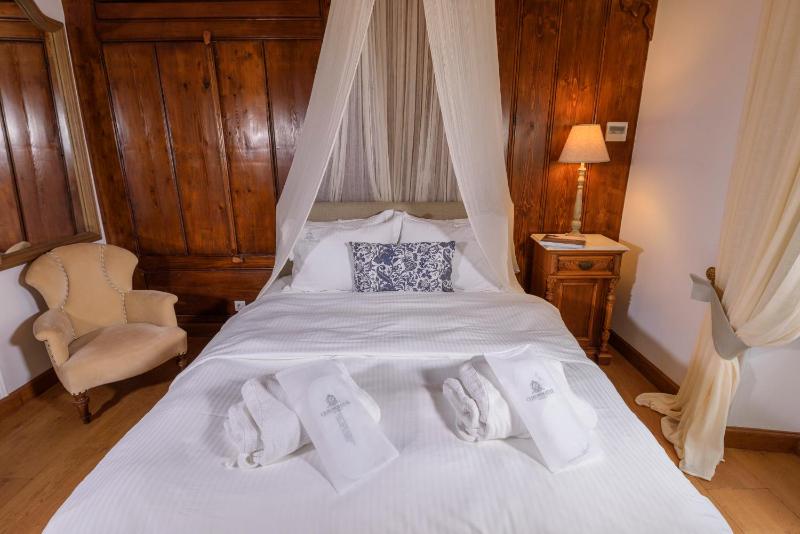 Economy Double Room image 2