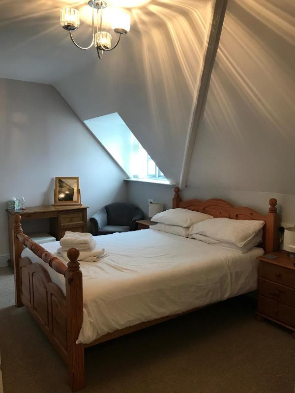 Deluxe Double Room image 3