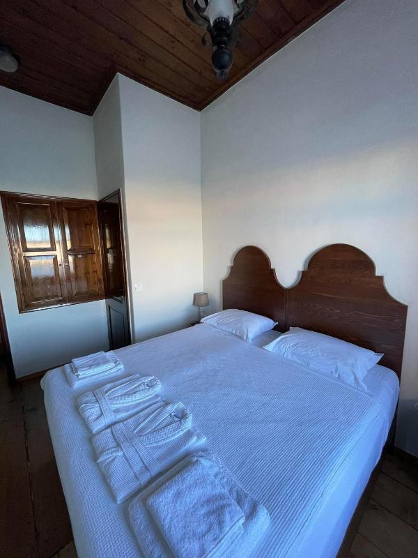 Standard Double Room Sea View  image 3