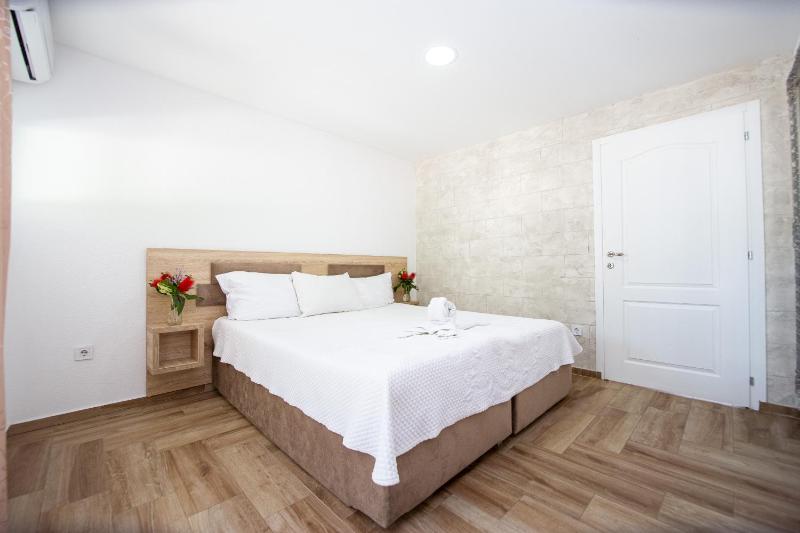 Two-Bedroom Apartment (4 Adults) image 4
