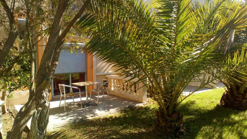 Double Room with Terrace  - heated swimming pool - free parking image 3