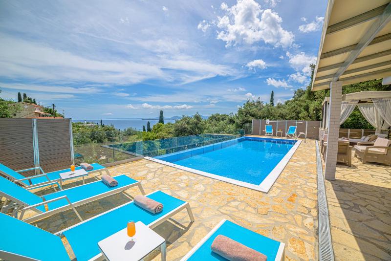 Villa Hera-The infinity blue - image 48