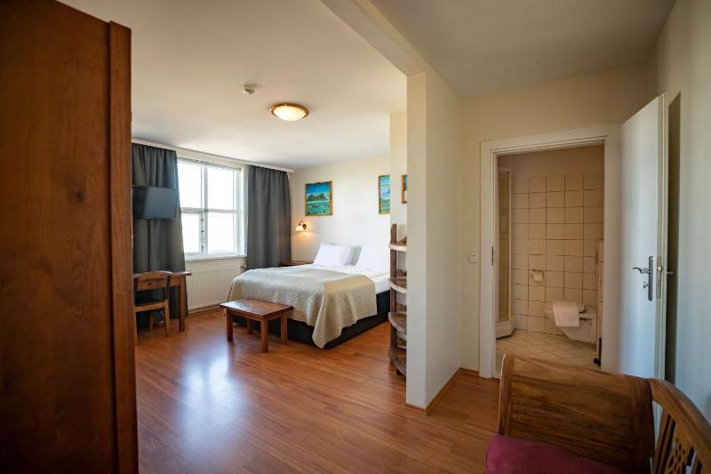 Triple Room image 3