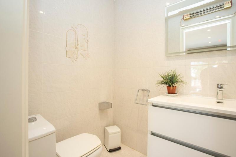2005 Villa Freser al canal para 6 personas by homeselectspain - image 34