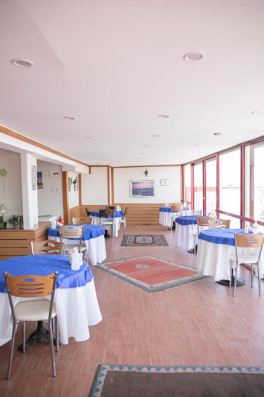 Hali Hotel - image 10