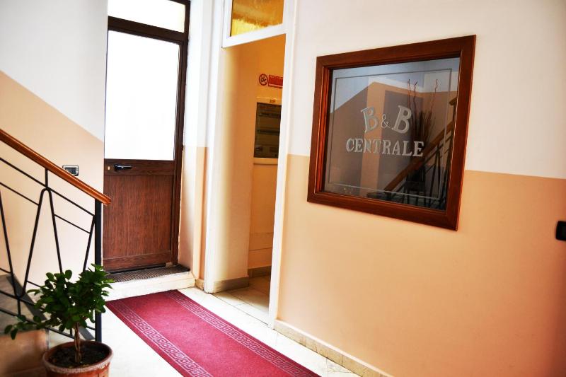 B&B Centrale Affittacamere - image 34