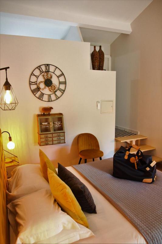 Double Room with Garden View image 2