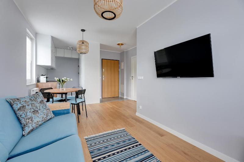 Navio by the Sea by Downtown Apartments - image 16