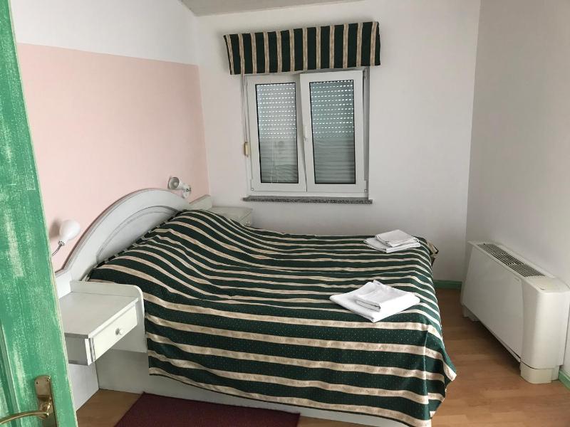 Two-Bedroom Suite image 2