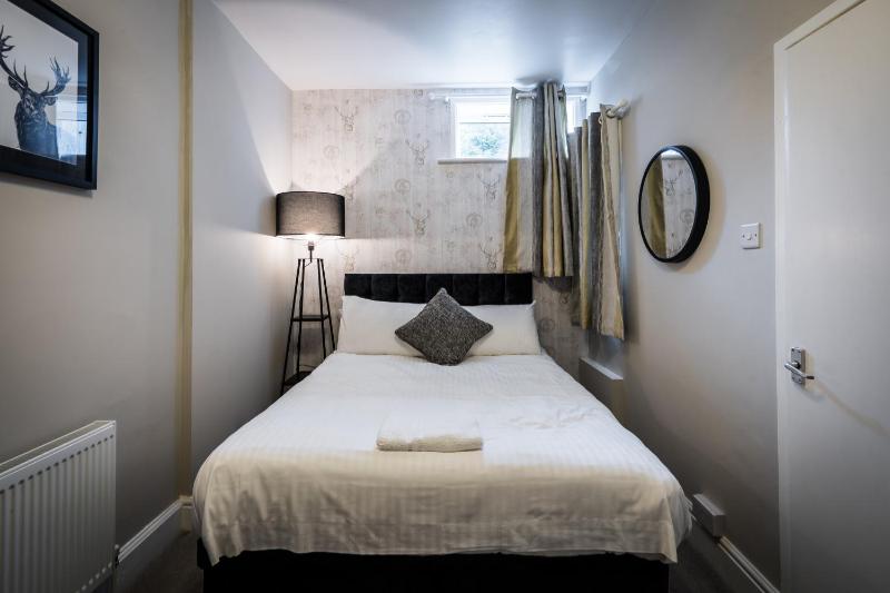 Budget Double Room image 1