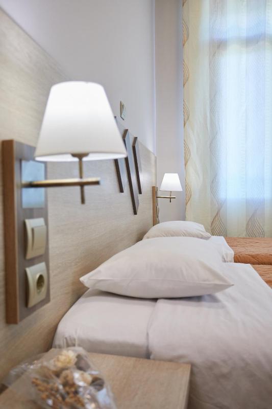 Double Room with Sea View image 1
