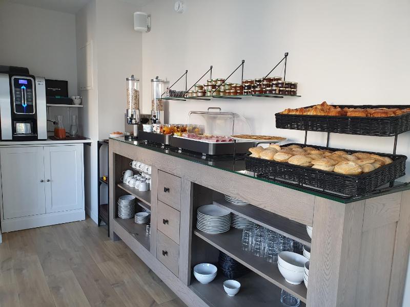 Logis Hotel La Closerie - image 11