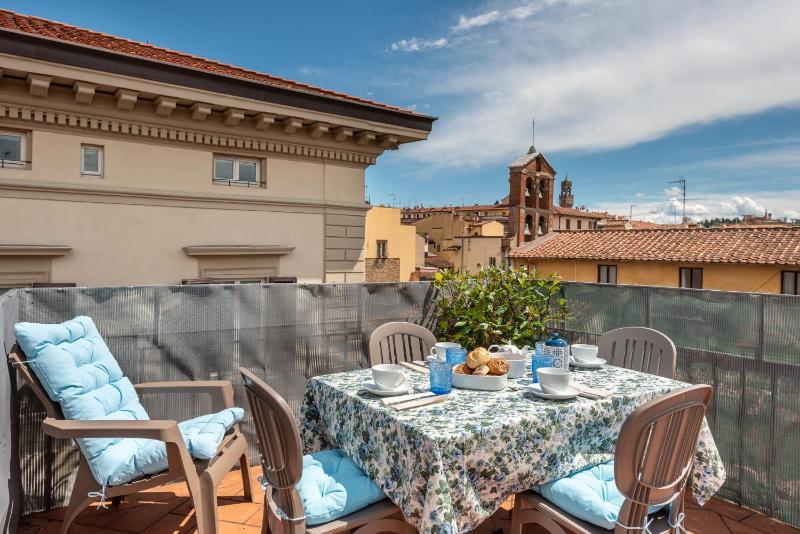 Apartment with Terrace - Via dei Conti 1 image 1