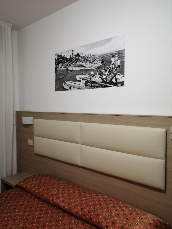 Double or Twin Room image 1