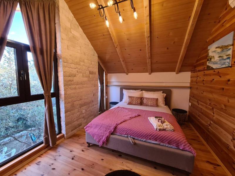 OLEA COTTAGE - image 8