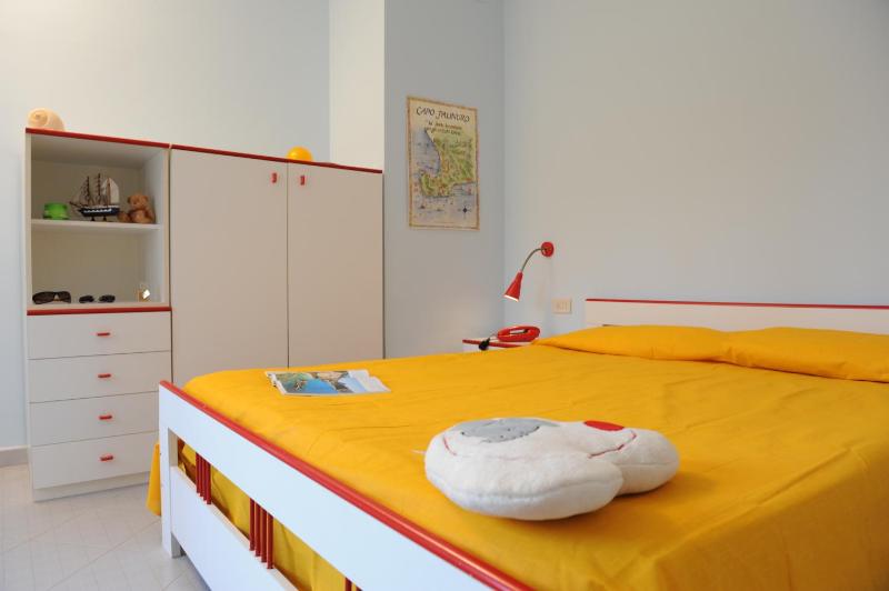 One-Bedroom Apartment (5 Adults) Summer Special Package image 3