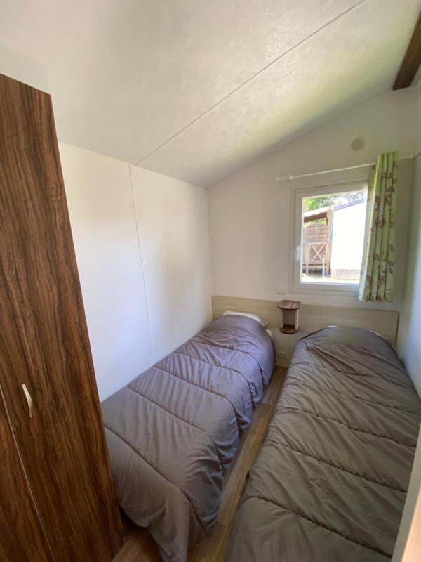 Mobile Home image 2