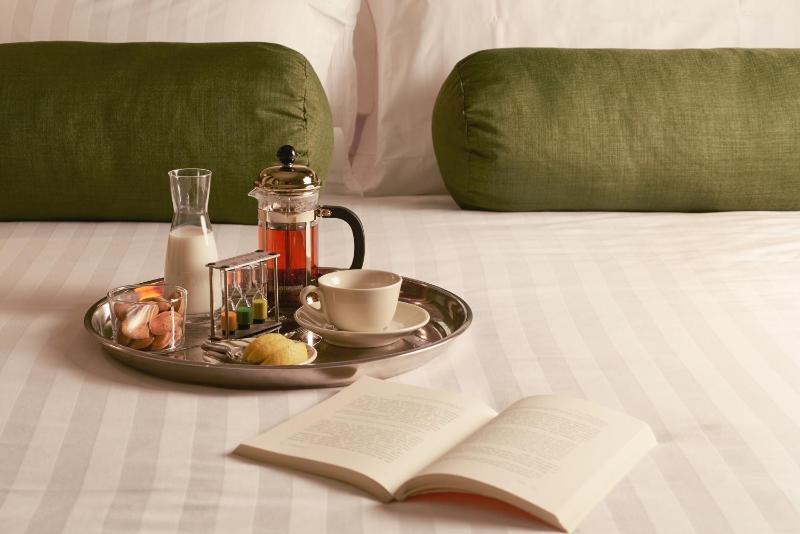 73 Boutique Hotel - image 9