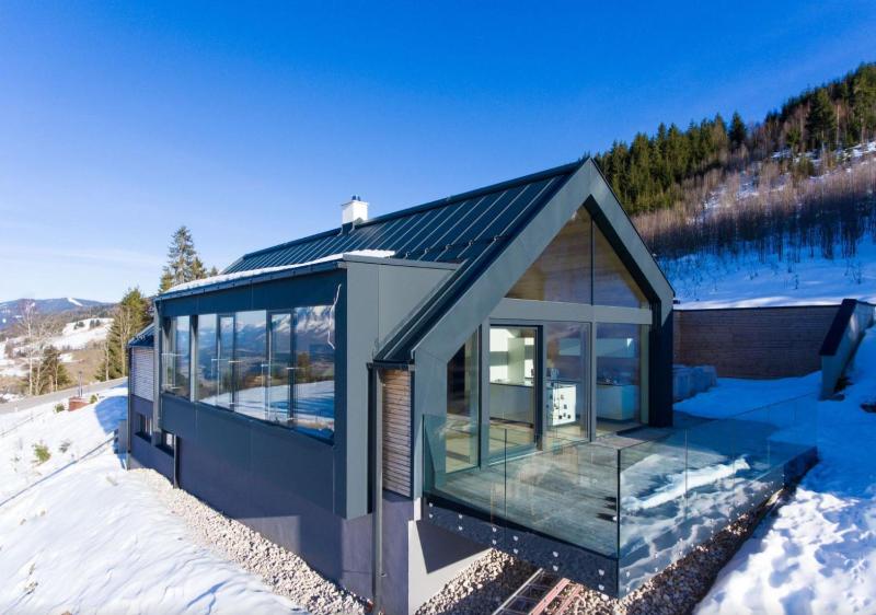 Exclusive Alpenlodge ski in ski out Galsterberg Images