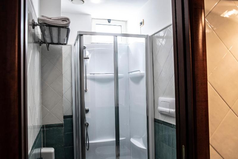 Apartment with Sea View image 4