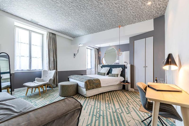 Privilege Double Room image 2
