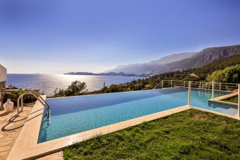 Kale Suites heated pool in winter adults only - image 50