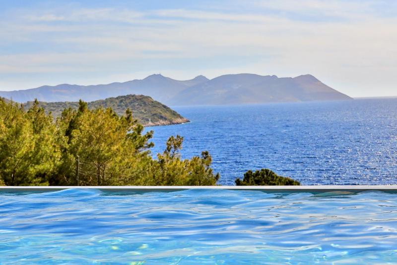 Kale Suites heated pool in winter adults only - image 12