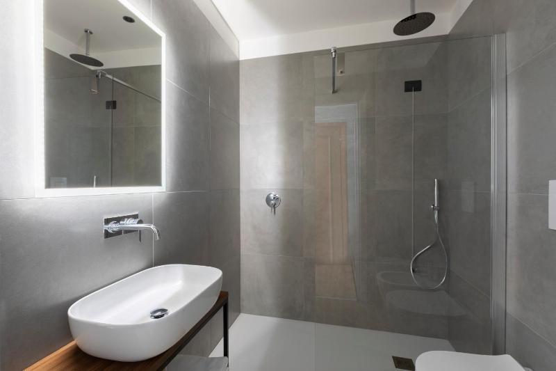 Panoramic Room image 3