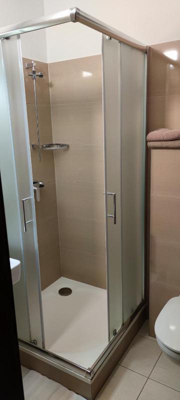 Standard Single Room image 2