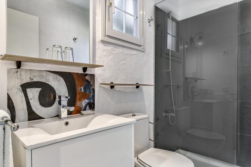 Double Room with Terrace image 4