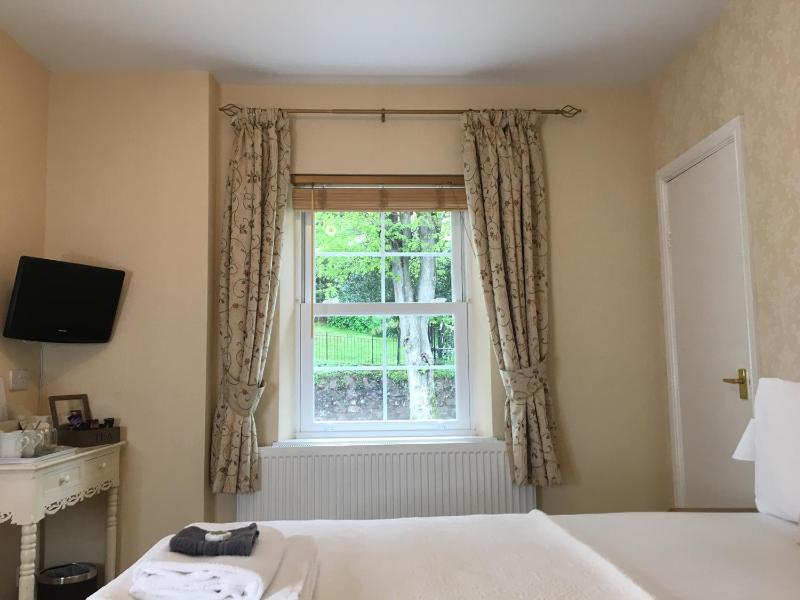 Family Suite 2 (2 adults + 1 child) image 2