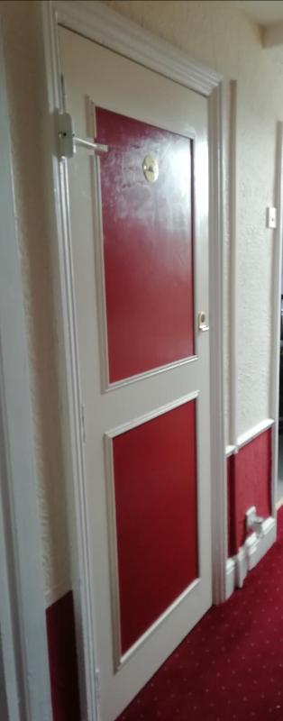 Small Double Room image 2