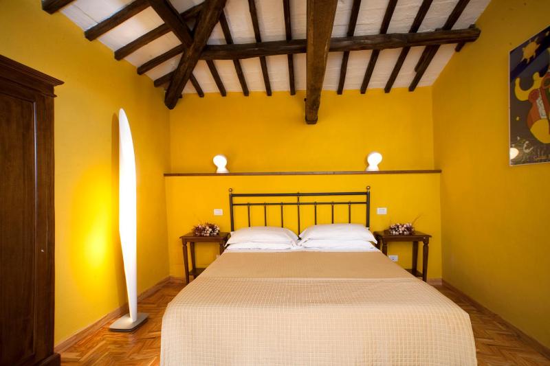 Classic Double or Twin Room image 1