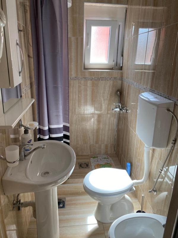 Studio with Garden View image 3