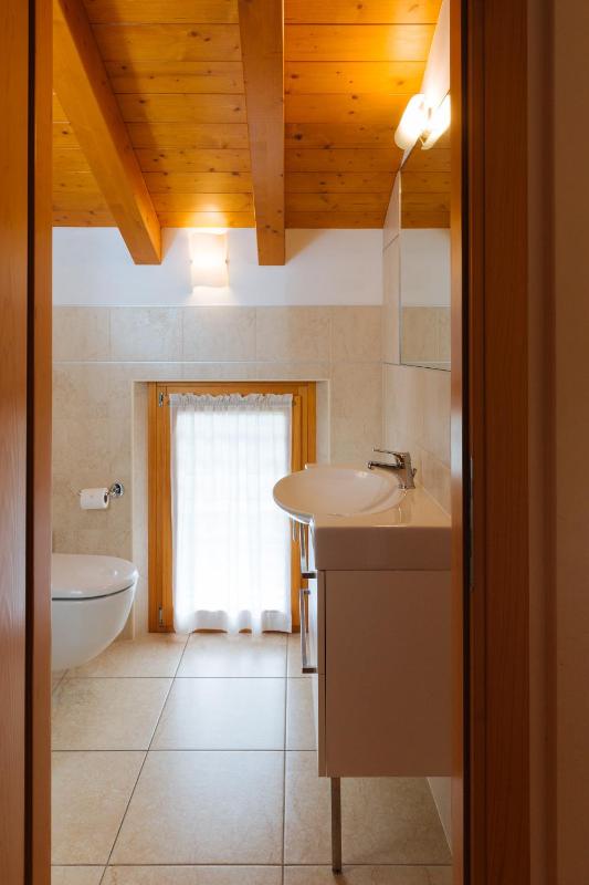 Apartment with Balcony image 3