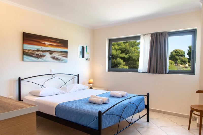 Apartment image 4