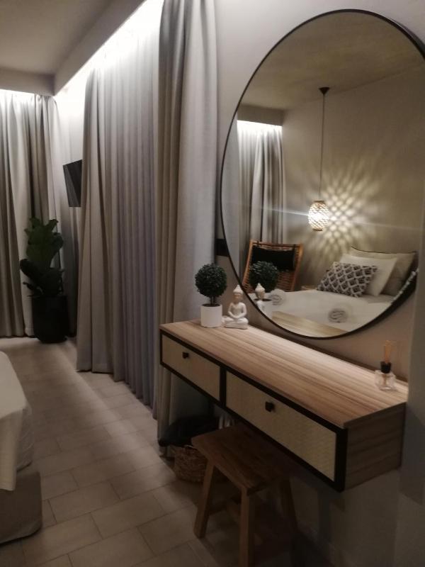 Double Room with Mountain View image 3