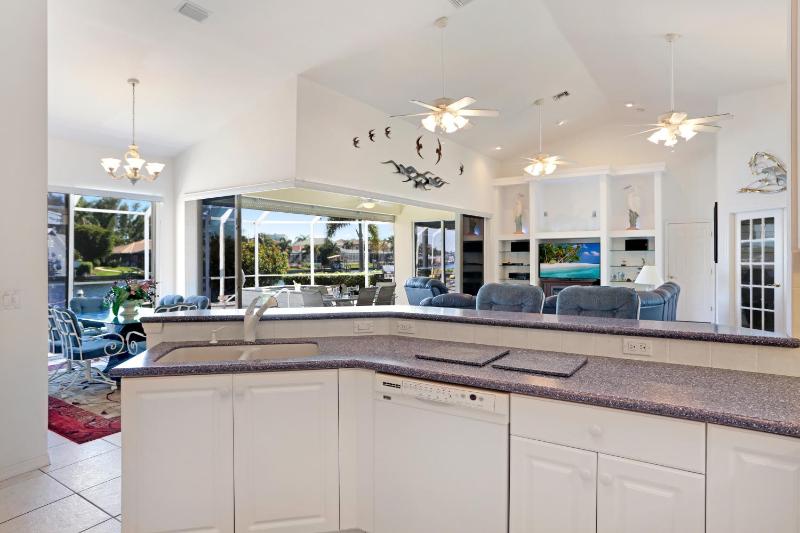 Villa Dolphin - image 37