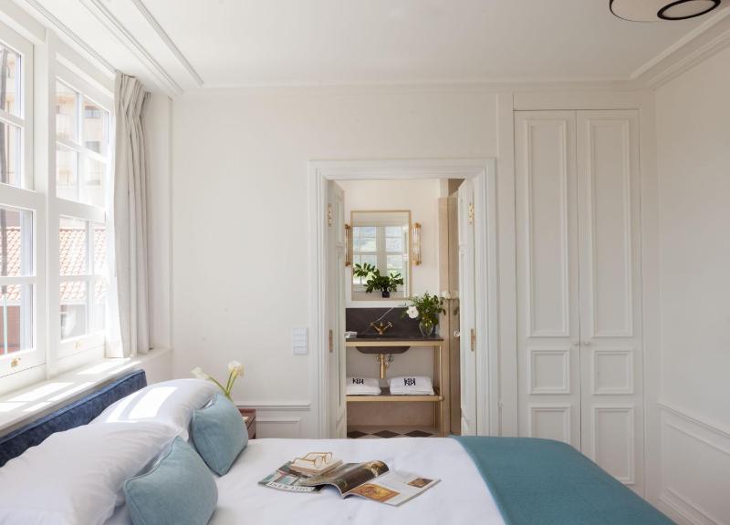 Two-Bedroom Apartment image 3
